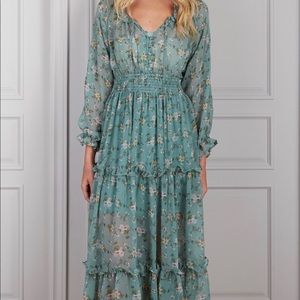 Senlis Helene tiered long sleeve ruffle dress